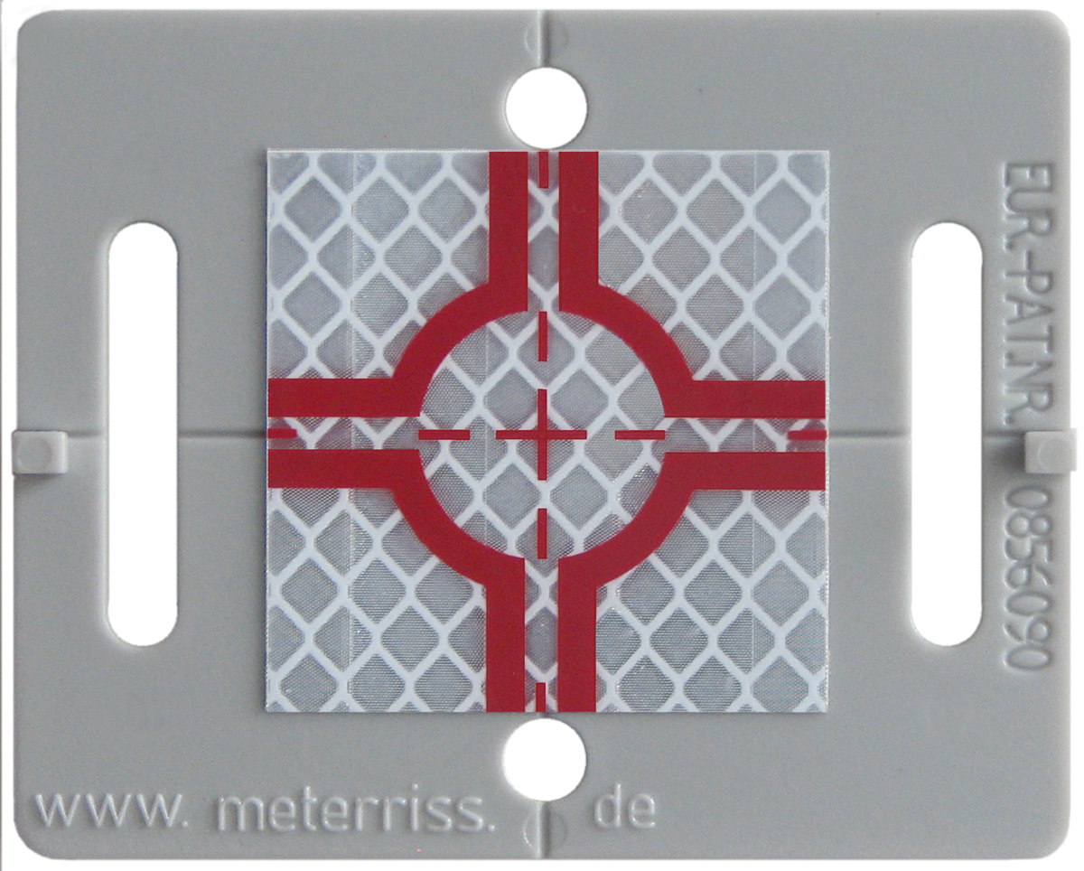 RS61 Smart Target Self-Adhesive